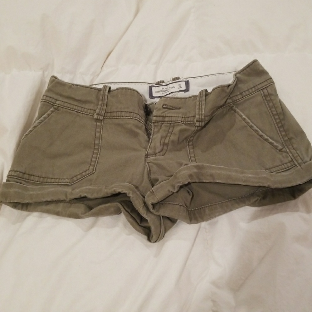 Abercrombie Short